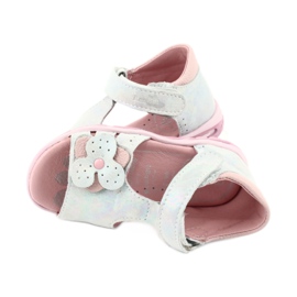 Sandales brillantes avec Velcro Ren But 1406 blanche bleu gris rose 4