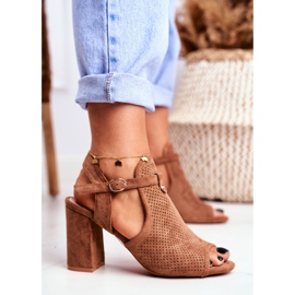 BUGO Sandales à Talons Femme Ajourées Marron Kira brun 2