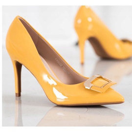 Fama Escarpins à boucle décorative jaune 1