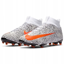 Chaussures de football Nike Mercurial Superfly 7 Academy CR7 FG / MG Jr CV3182-180 multicolore blanche 1