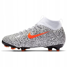 Chaussures de football Nike Mercurial Superfly 7 Academy CR7 FG / MG Jr CV3182-180 multicolore blanche 2
