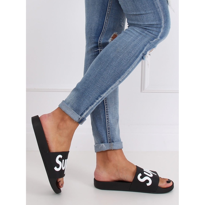 Chaussons noirs pour femmes CK110 Noir le noir 2