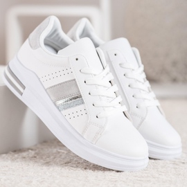 SHELOVET Baskets avec empiècements en daim blanche 5
