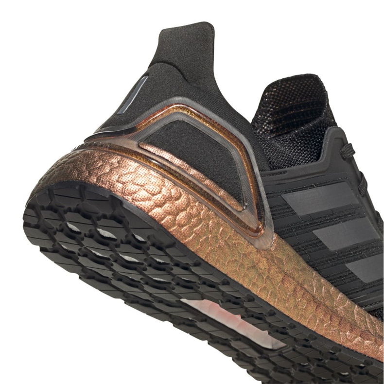 Chaussures de course adidas UltraBoost 20 M EG9749 le noir 1