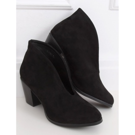 Boots noires avec une fente noire NS128P Noir le noir 2