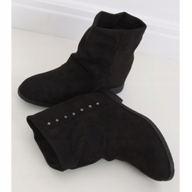 Bottes noires sur un coin caché ST-03P Noir 1