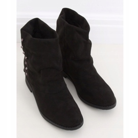Bottes noires sur un coin caché ST-03P Noir le noir 2