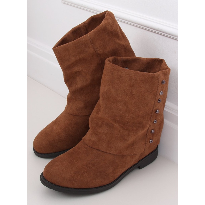 Bottes sur un camel compensé caché ST-03P Camel brun 2