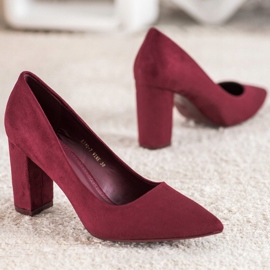 Small Swan Escarpins bordeaux sur un pilier rouge multicolore 2