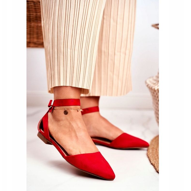 PS1 Ballerines plates rouges pour femmes avec ceinture avec Allison Spitz 1