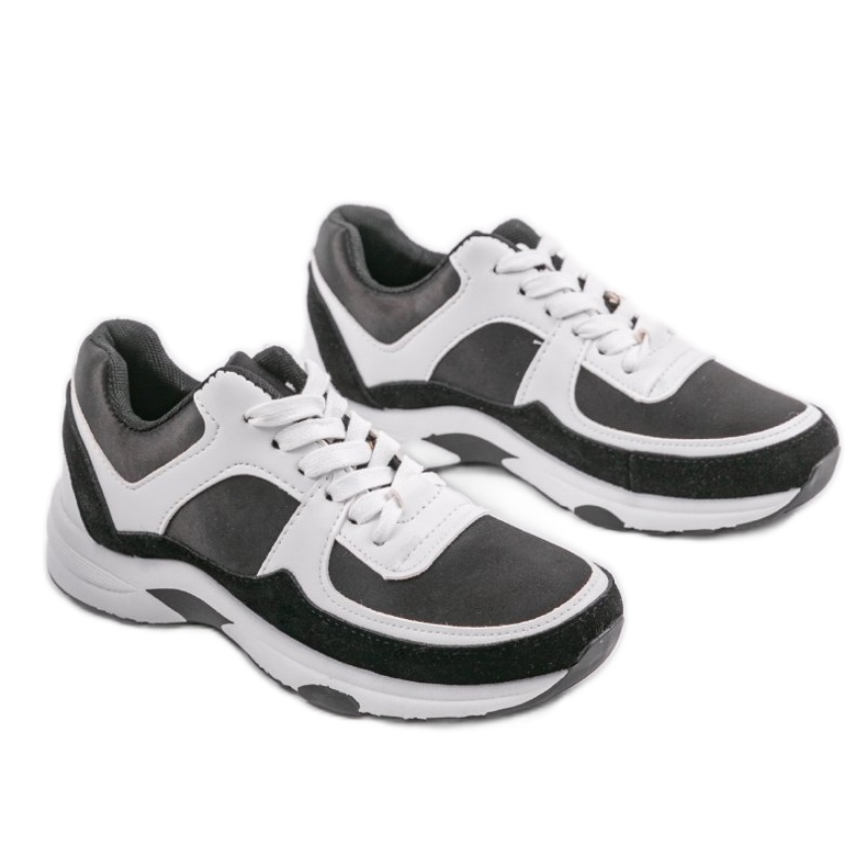 Baskets de sport à la mode blanches en éco-cuir CH005 le noir 1 Baskets de sport à la mode blanches en éco-cuir CH005 le noir 1
