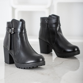 J. Star Bottes confortables sur la plate-forme le noir 2