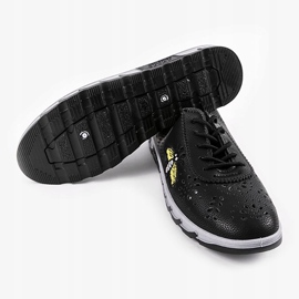 Baskets noires ajourées avec une empreinte de JH81171-3 le noir 2