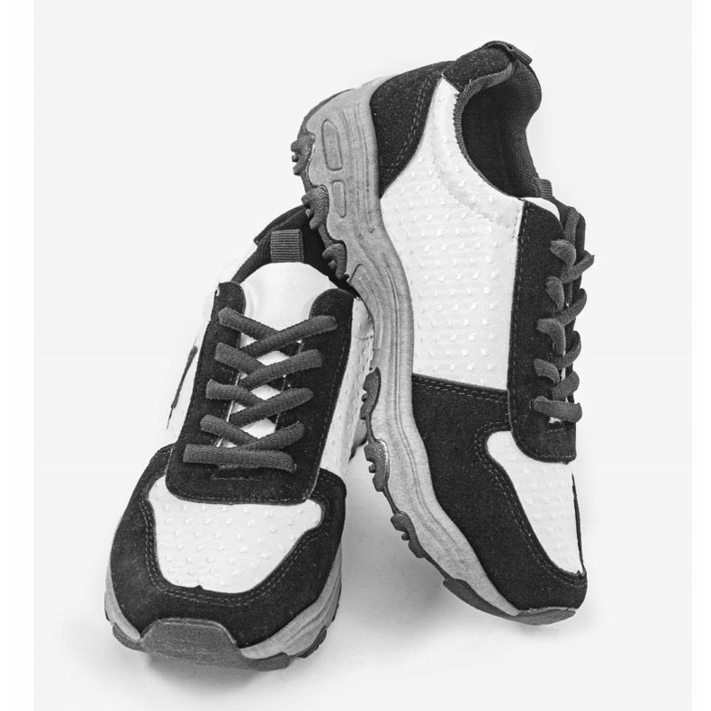 Baskets de sport à la mode noires avec l'étoile G-114 blanche 2