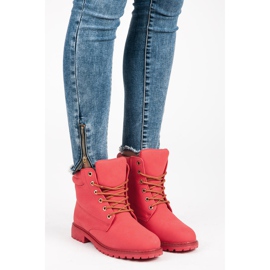 Queentina Trappeurs rouges 1 Queentina Trappeurs rouges 1