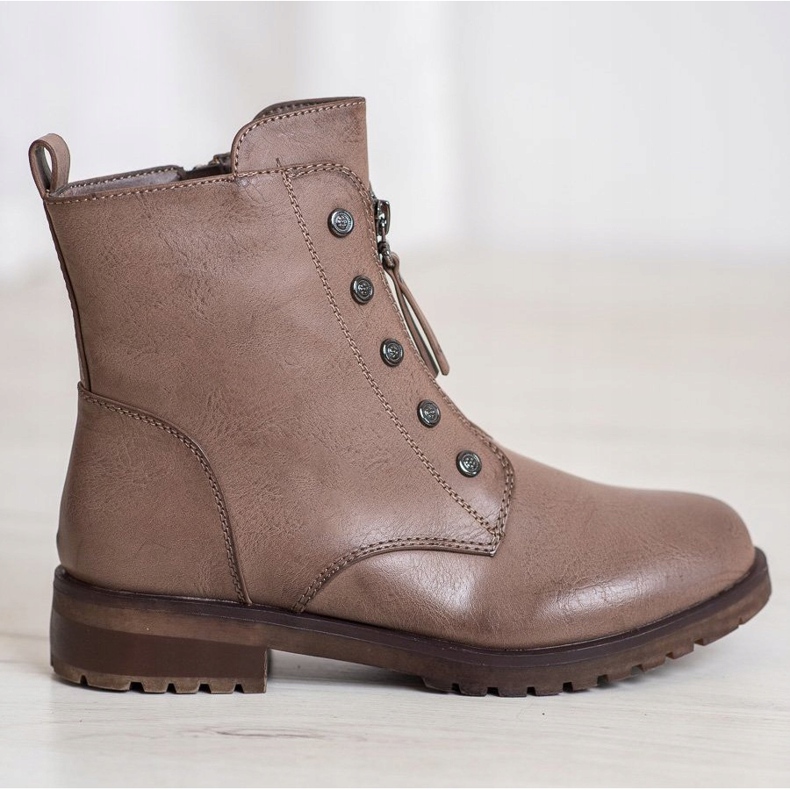 J. Star Travailleurs sur le curseur beige 2