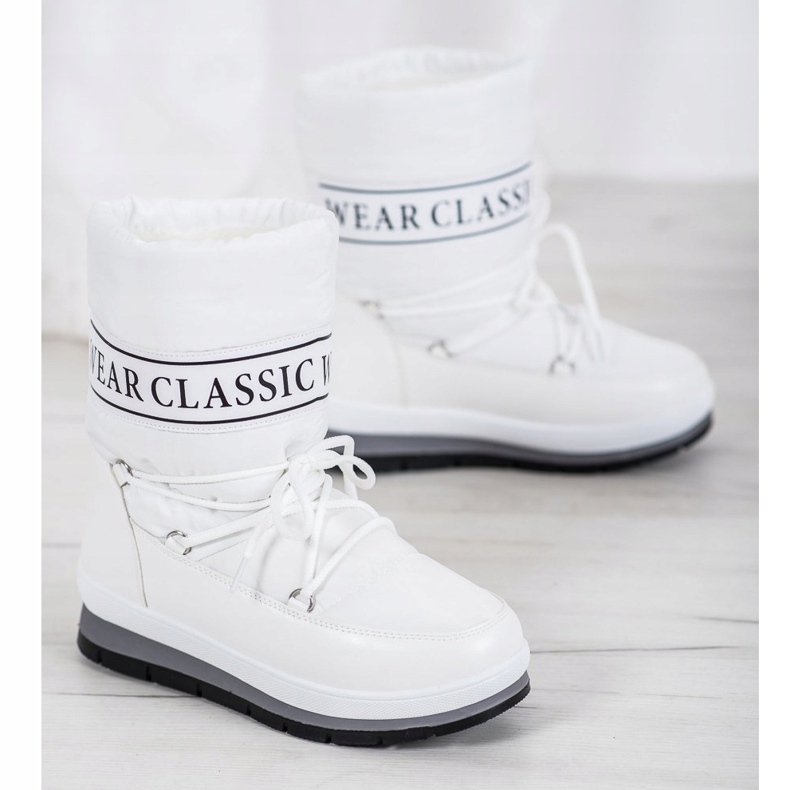 GOLL Portez des bottes de neige classiques blanche 1