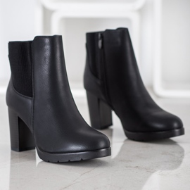 J. Star Bottes élégantes à talons hauts noir 1