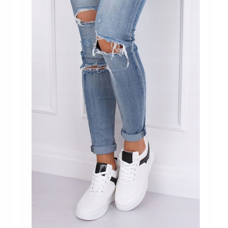 Chaussures de sport blanches à semelles compensées 85-429 BLANC / NOIR 2