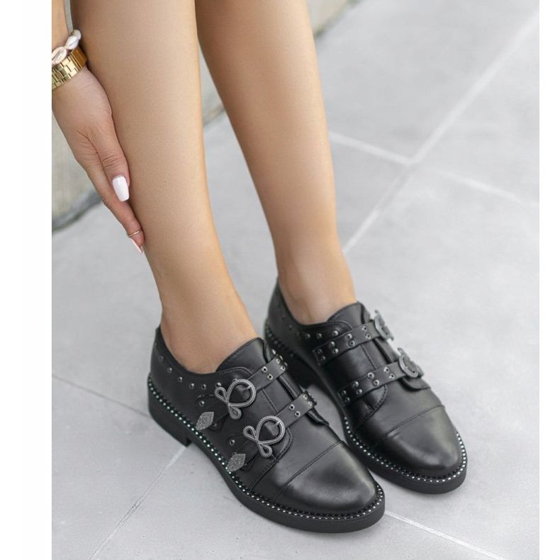 Chaussures femme noires à boucles C17-6072 le noir 1