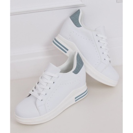 Baskets blanches MY-0367 BLANC/BLEU sur un coin caché 2