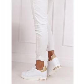 Baskets blanches MY-0367 WHITE / GOLD sur un coin caché d'or 2