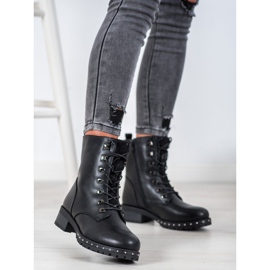 J. Star Travailleurs lacés avec des cristaux le noir 1 J. Star Travailleurs lacés avec des cristaux le noir 1