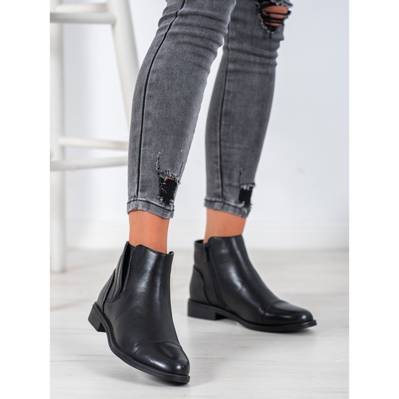 J. Star Bottes élégantes sur un talon plat noir 1