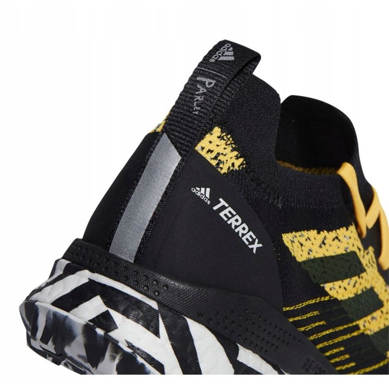 Chaussures Adidas Terrex Two Ultra Parley M FW7424 le noir jaune 1