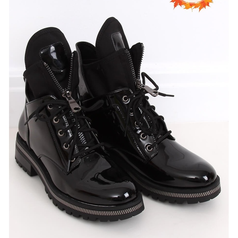 Boots laquées noires NC1083 Noir 1