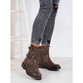 J. Star Ouvriers classiques brun 5