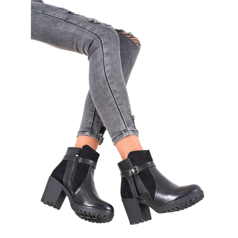 J. Star Bottes confortables sur la plate-forme noir 2