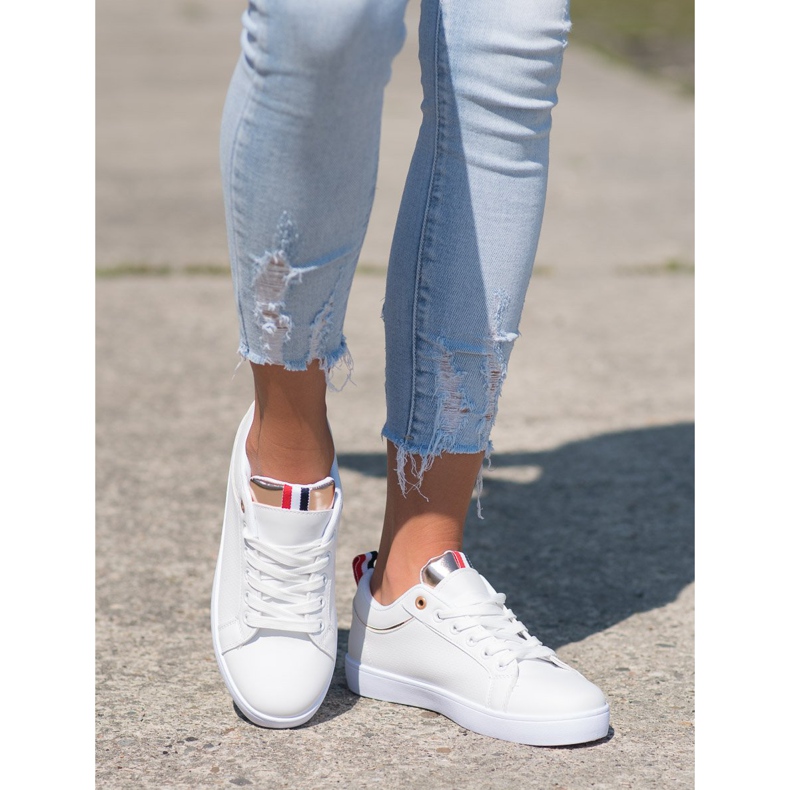 SHELOVET Baskets élégantes en cuir écologique blanc 2