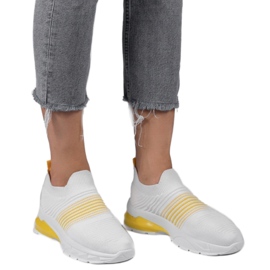 Chaussures de sport à enfiler blanches et jaunes 8087-SP 1