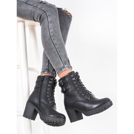 J. Star Bottines attachées sur la plate-forme le noir 1 J. Star Bottines attachées sur la plate-forme le noir 1