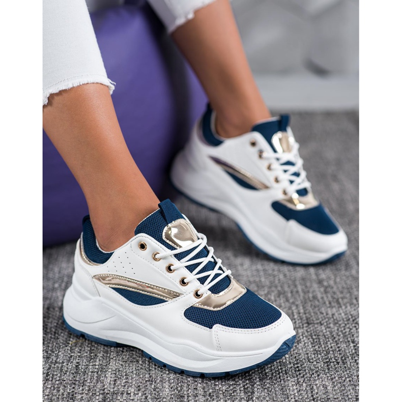 Ideal Shoes Baskets de sport élégantes blanc bleu marine 1