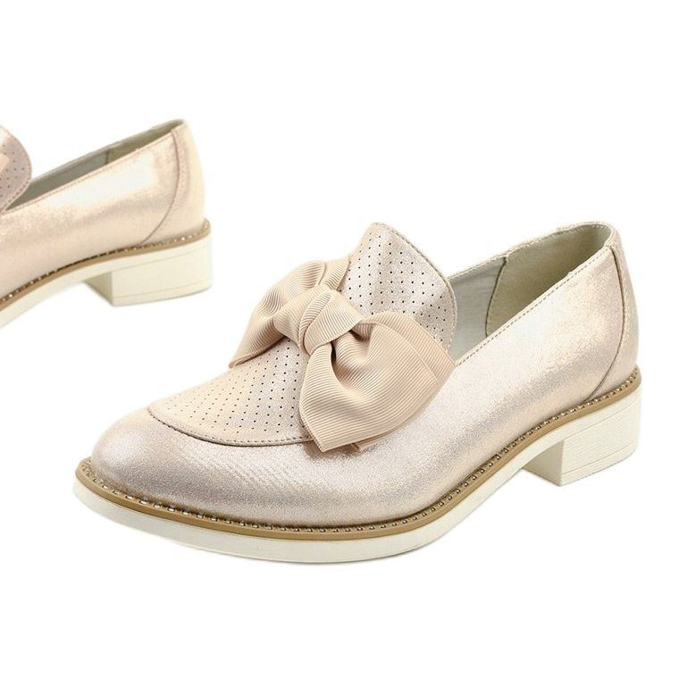 Chaussures à enfiler noires avec un nœud RS-WED2 d'or 1