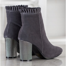 Goodin Bottes en daim à volants gris 2