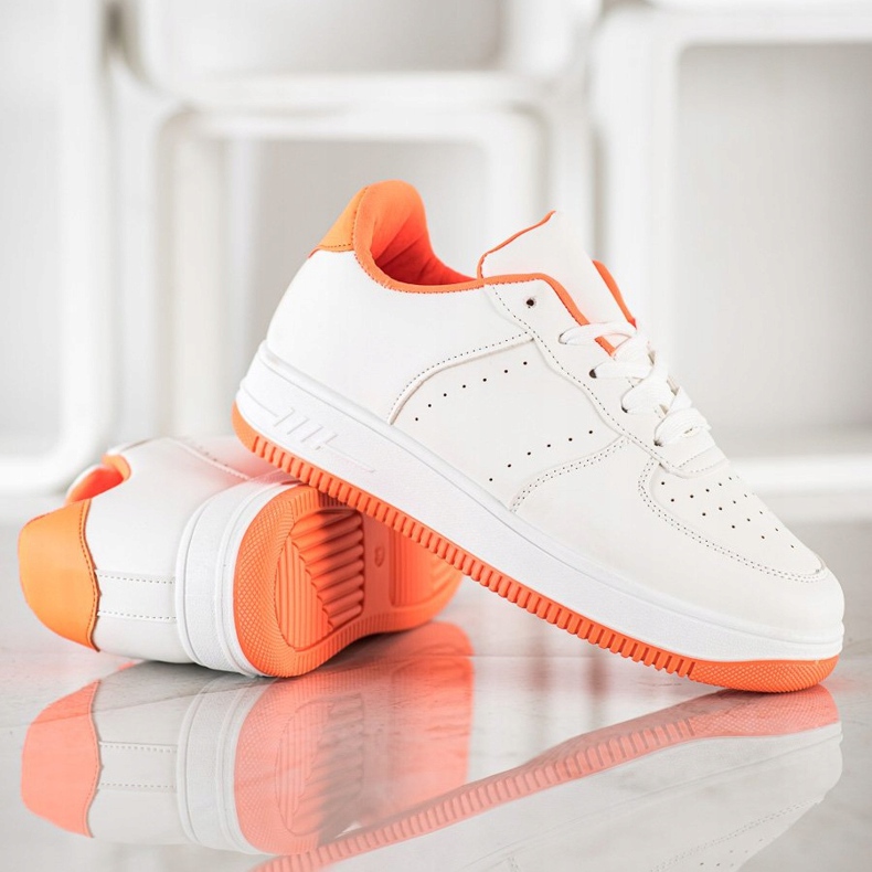 SHELOVET Baskets sur la plate-forme blanc 1