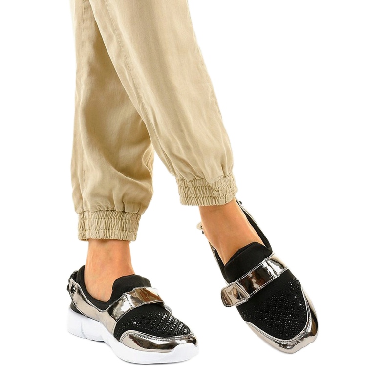 Chaussures de sport à enfiler noires et dorées B120-2 2