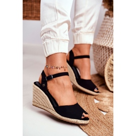 Sandales pour femmes sur un coin tressé Big Star noir DD274A209 3