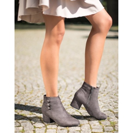 Goodin Bottines En Daim Avec Boutons gris 2