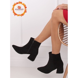 Bottines noires à talons bas 2C4AX653-1 Noir le noir 1