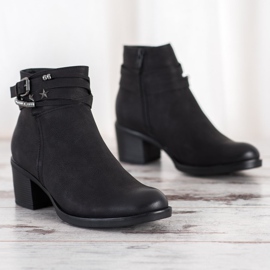 Goodin Bottines noires avec ornements le noir 1
