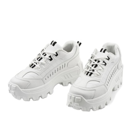 Les chaussures de sport tendance blanches de Pereipheme 2 Les chaussures de sport tendance blanches de Pereipheme 2