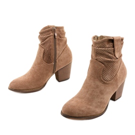 Bottines en daim kaki sur le montant Delalise 2