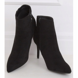Bottes noires sur un talon haut noir 9468 Noir le noir 1