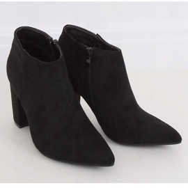 Chaussures sur le poteau noir G-7668 Noir 2
