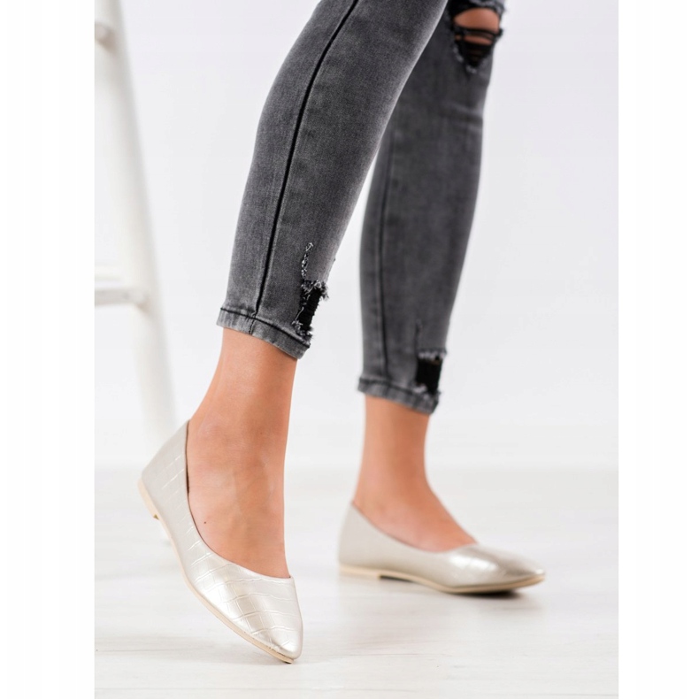 Weide Ballerine En Spitz beige 1