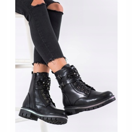 Groto Gogo Ouvriers décorés le noir 1